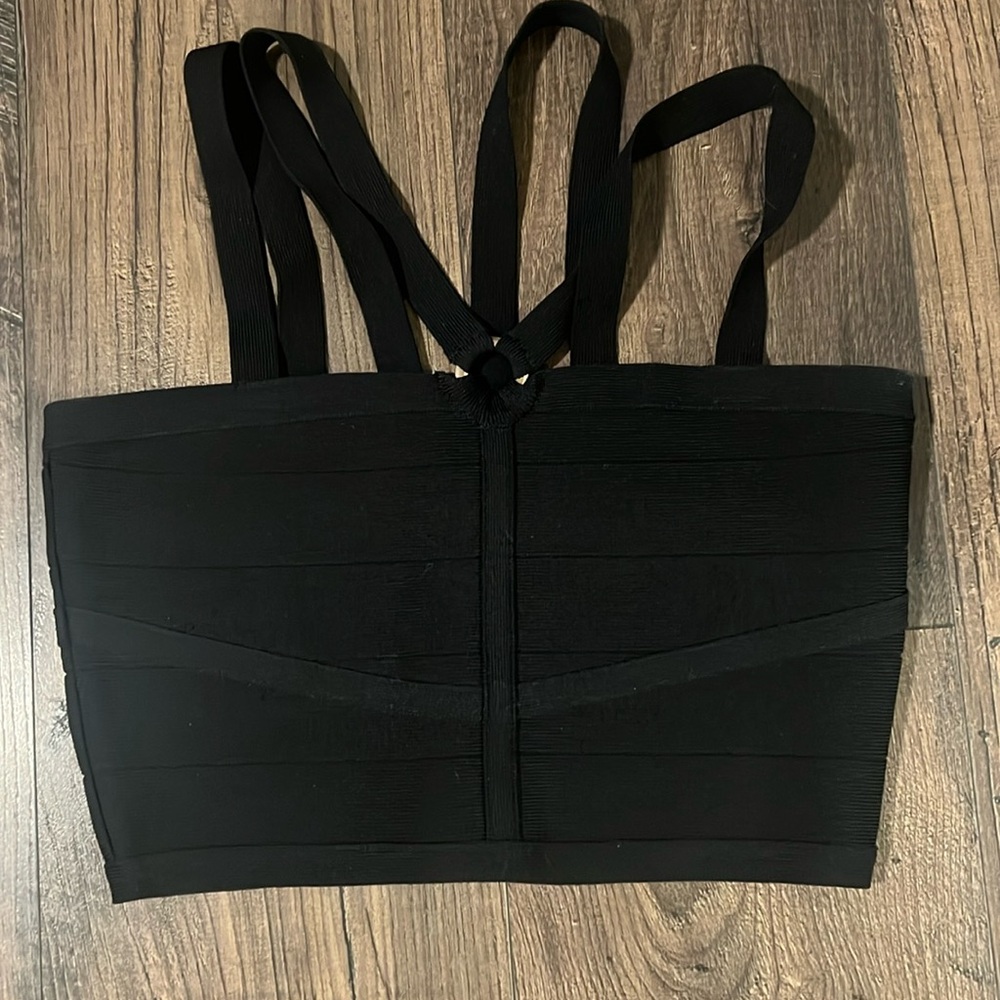 BEBE CROP TOP